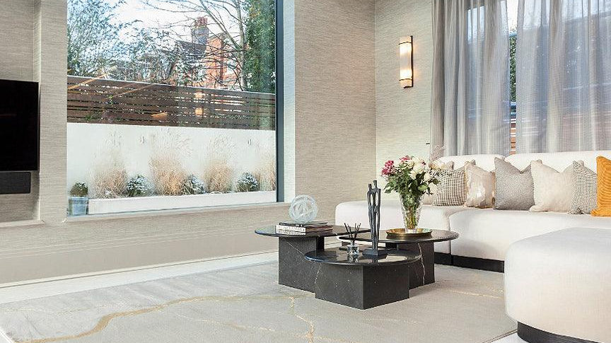 The Ultimate Elegance: Transforming Your Bedroom with Luxury Rugs